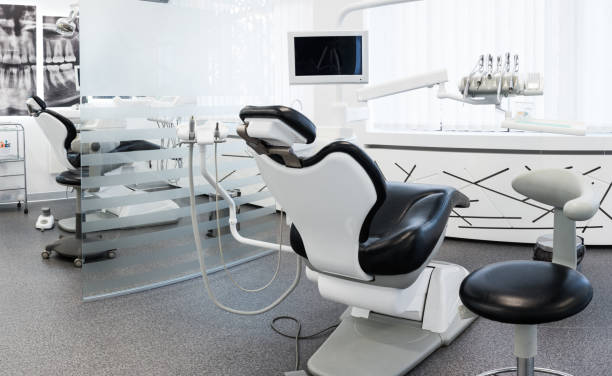 istock Interior of dentist office 869789464