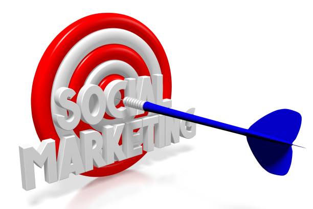istock 3D darts - social marketing 869808848