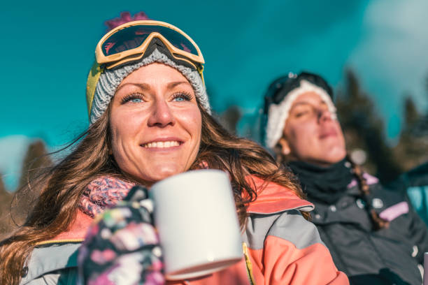 istock Winter lifestyle, sunny day 869818448