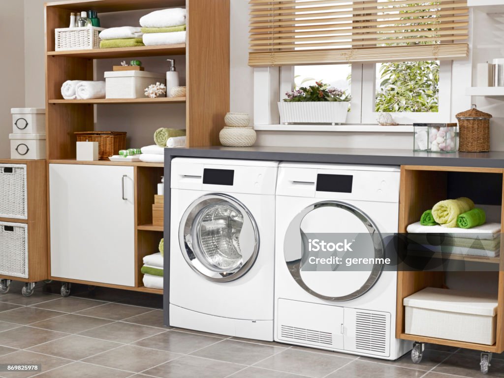 Wäscherei Zimmer - Lizenzfrei Waschmaschine Stock-Foto