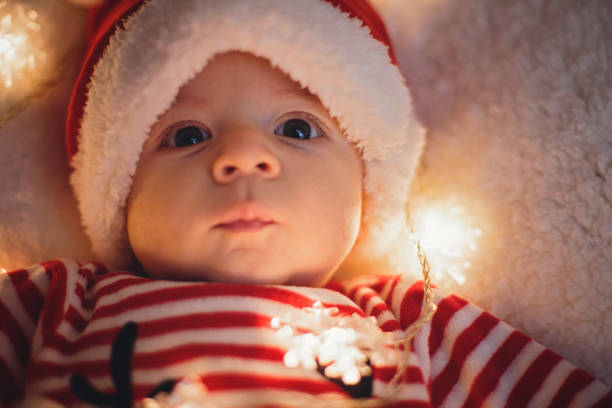 istock Cute Santa little boy 869838900