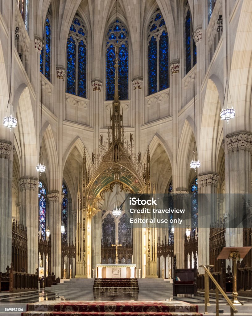 La Catedral De San Patricio Es Una Iglesia De La Catedral Católica De Estilo Neogótico Y Un Hito Prominente De Nueva York Foto de stock y más banco de imágenes de Aire La Catedral De San Patricio Es Una Iglesia De La Catedral Católica De Estilo Neogótico Y Un Hito Prominente De Nueva York Foto de stock y más banco de imágenes de Aire