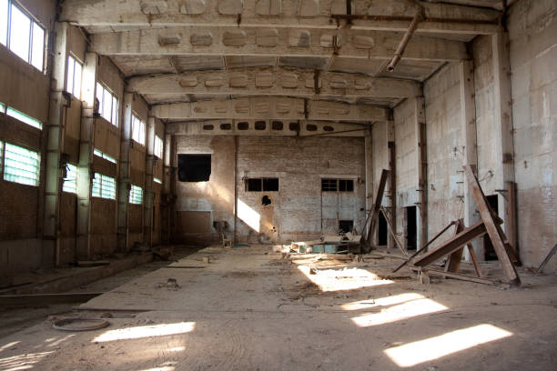 istock Abandoned industrial building in Voronezh 869912364