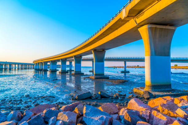 istock Qingdao Jiaozhou Bay Bridge 869954108