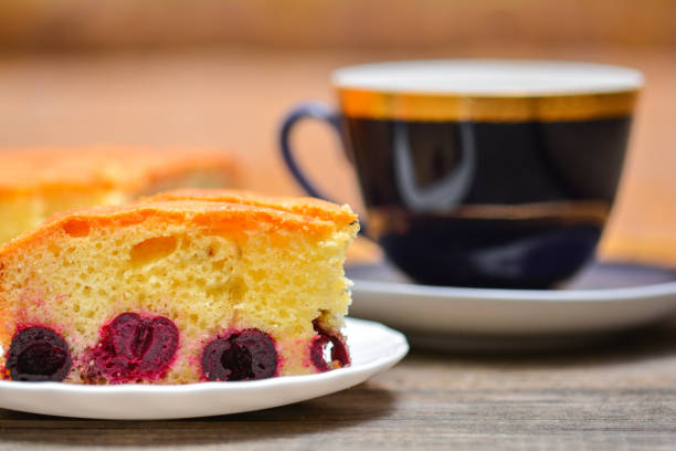 甘いチェリーのパイ - pie pastry crust cherry pie cherry ストックフォトと画像