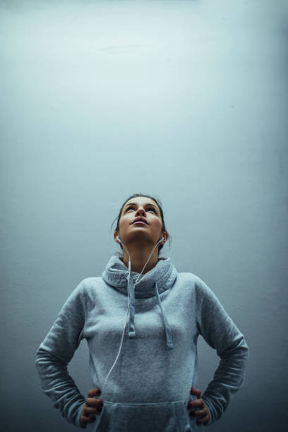 istock Working towards the body of her dreams 870034848