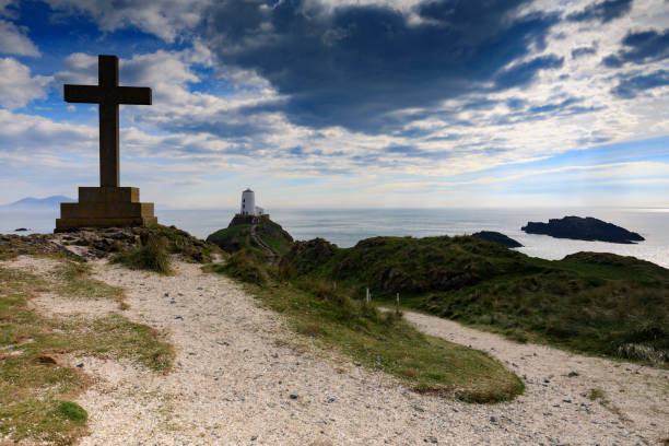 istock panoramic view of Llanddwyn Island 870080868