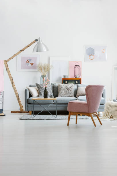 istock Vertical view of retro room 870113104