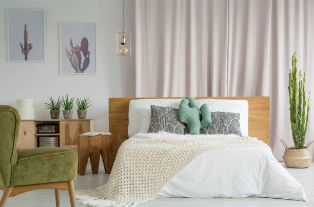 istock King-size bed in vintage bedroom 870122696