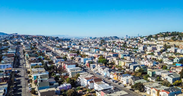 istock Row Houses in San Francisco 870195406