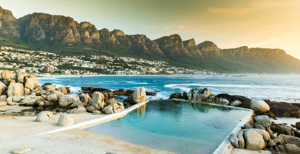 istock Camps Bay At Dusk 870230268