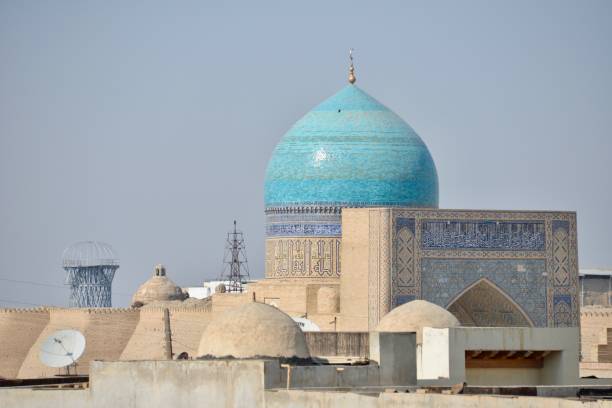 istock Dome, Kalyan Mosque, Bukhara 870262492