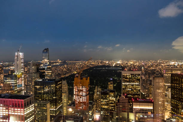 istock skyline of New York 870295758