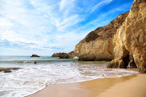 istock Beach of Algarve and Atlantic Ocean 870391828