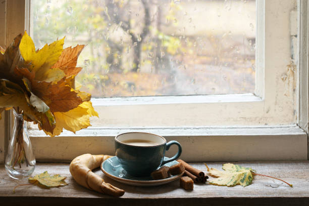 istock Cozy autumn still life 870402062