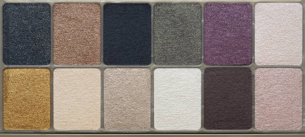 istock Top view of eye shadow palette 870481786