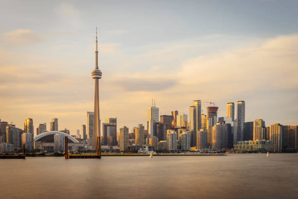 Toronto skyline at sunset from Toronto Islands Toronto skyline at sunset from Toronto Islands toronto stock pictures, royalty-free photos & images