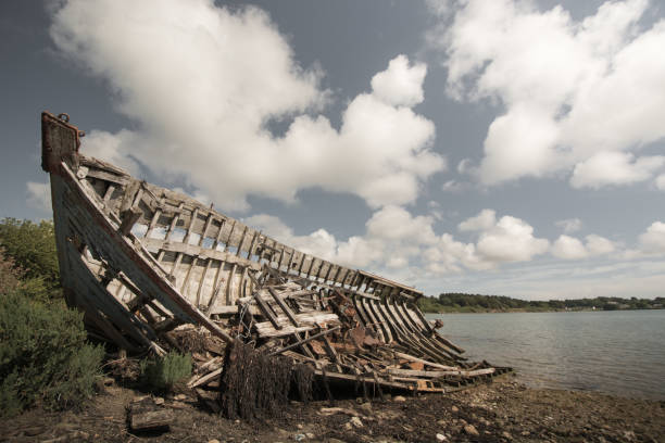 istock The fisherman's old boat I 870534662