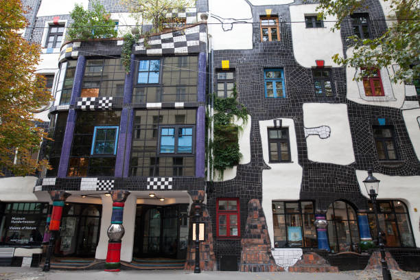 KUNST HAUS WIEN Museum in Vienna The outside of KUNST HAUS WIEN (Hundertwasser) museum in Vienna during the day. hundertwasser haus in vienna austria stock pictures, royalty-free photos & images