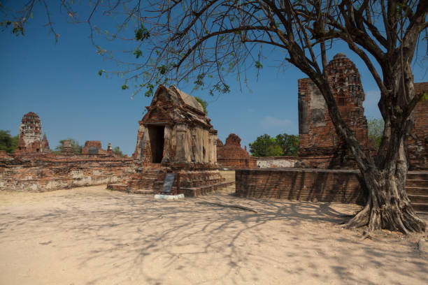 istock Ayutthaya, Wat Phra Mahathat 870592052