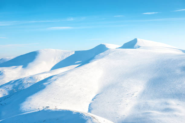 istock Beautiful winter mountains with snow 870593506