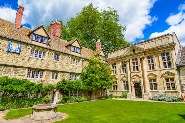 istock St Edmund Hall, College, Oxford University, Cotswolds, England 870599656