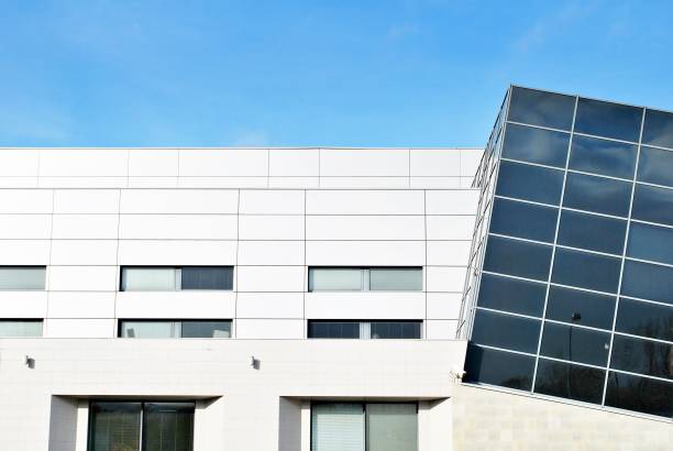 istock Modern suburban low rise office building 870625822