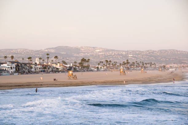 istock Beautiful Newport Beach Sunset 870670620