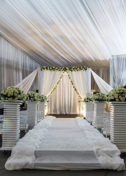 istock Jewish Hupa , wedding putdoor . 870697134
