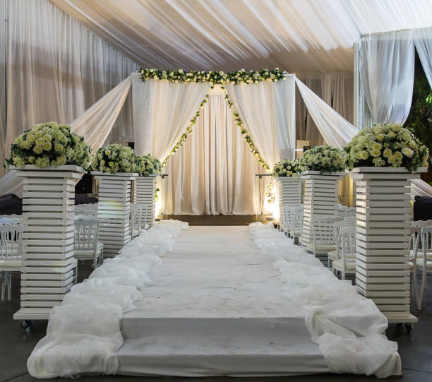 istock Jewish Hupa , wedding putdoor . 870697164