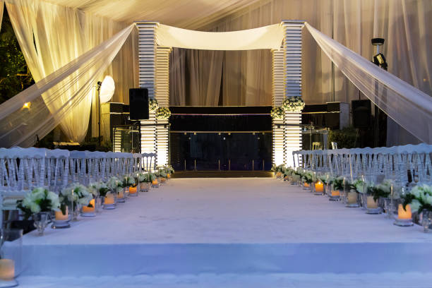 istock Jewish Hupa , wedding putdoor . 870697206