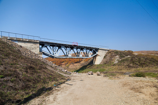 The small railway bridge