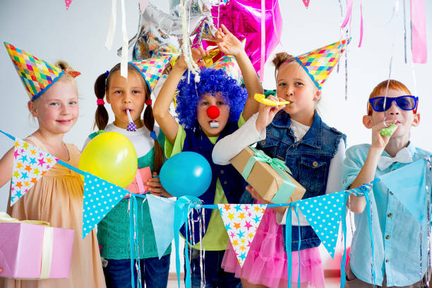 istock Teens birthday party 870799294