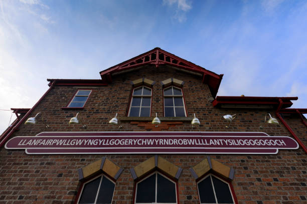 istock Llanfairpwllgwyngyll railway station sign 870814124