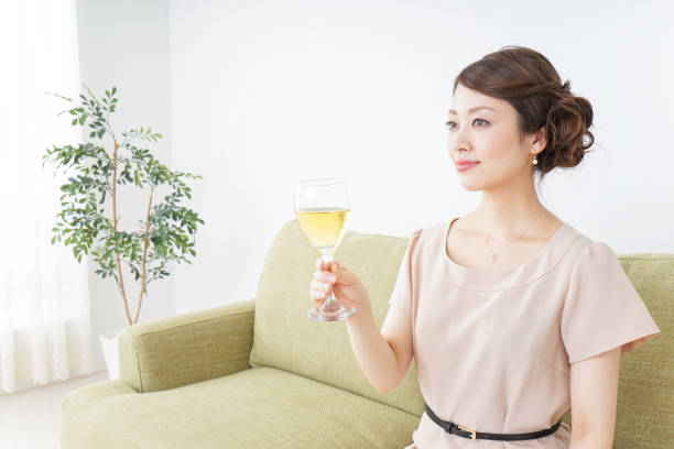 istock Young woman portrait 870824526
