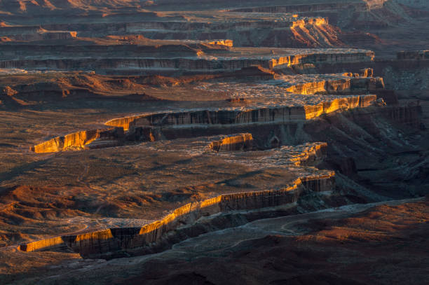 istock Green river canyon sunset in Canyonlands 870839294