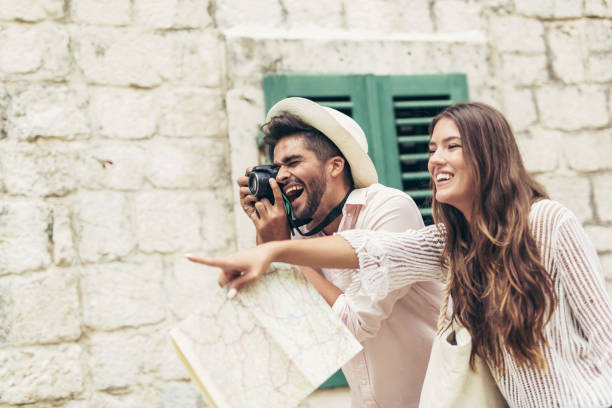 istock Loving couple traveling together 870875882
