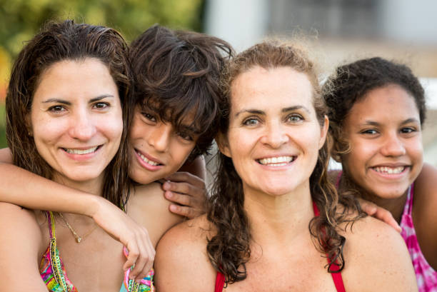istock Happy family 870934686