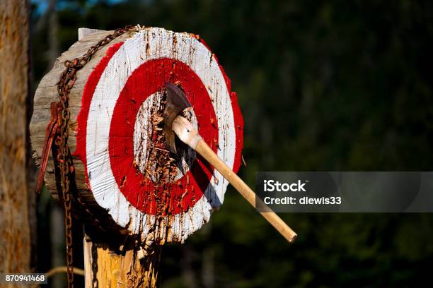 Thrown Axe In Bullseye Stock Photo - Download Image Now - Axe, Sports Target, Bull's-Eye