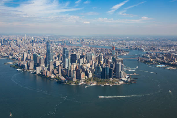 istock downtown manhattan aerial 3 871037186