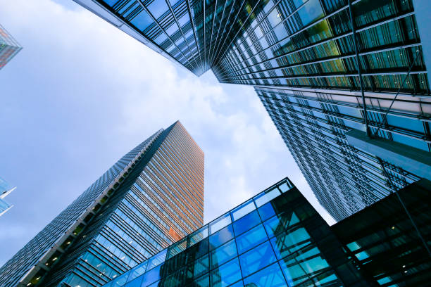 istock London office building skyscraper, working & meeting 871037490