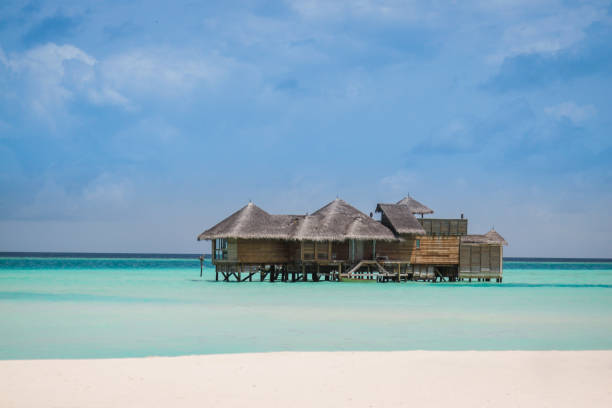 istock Maldives Island Resort 871070902