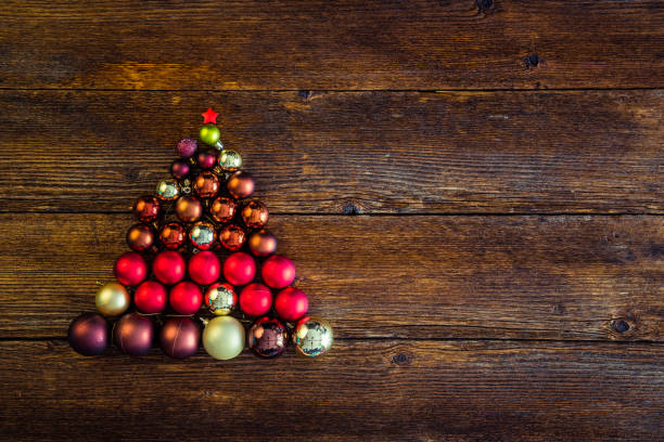 istock Christmas tree design made from Christmas balls 871082388