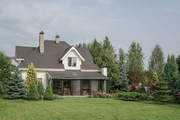 istock private house and its garden under beautiful sky 871094330