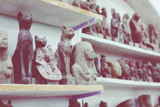 istock Egyptian traditional culture souvenirs 871133488