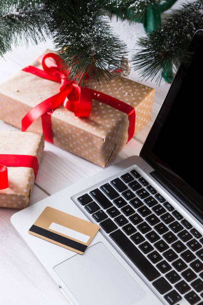 istock Shopping online with a credit card close up 871153072
