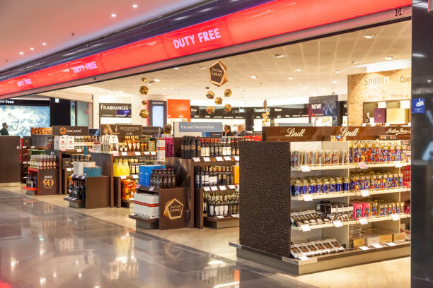 Duty Free shop at the Airport Frankfurt, Germany - Oct 10, 2017: Duty Free shop inside of the Terminal I at the Frankfurt International Airport photography hessen germany central europe stock pictures, royalty-free photos & images