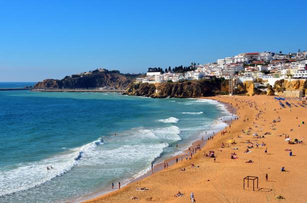 istock Albufeira, Algarve, Portugal - downtown beach 871186354
