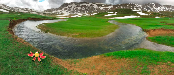 sightseeing and enjoyment in the mountains
