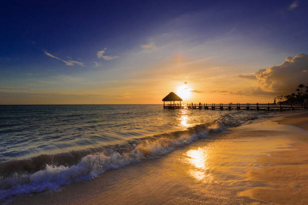 istock tropical sunset Caribbean sea 871196532